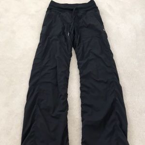 Lululemon Studio (Lined) Black Pants Sz. 4 Regular